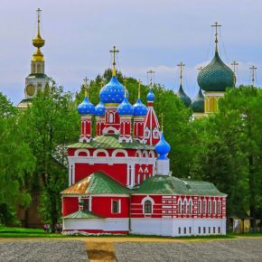 Святые и старцы Ярославской земли. На могилу о. Павла Груздева